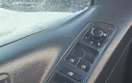 Volkswagen Tiguan I, 2014 год, 1 350 000 рублей, 10 фотография