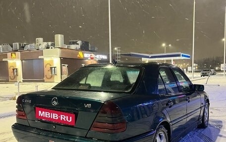 Mercedes-Benz C-Класс, 1997 год, 198 000 рублей, 2 фотография