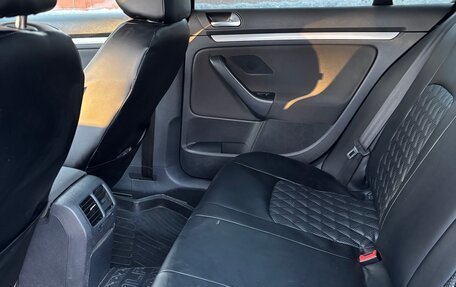 Volkswagen Jetta VI, 2009 год, 650 000 рублей, 4 фотография