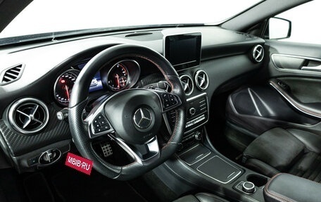 Mercedes-Benz A-Класс, 2016 год, 1 849 700 рублей, 11 фотография