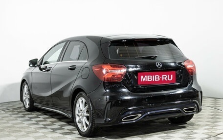 Mercedes-Benz A-Класс, 2016 год, 1 849 700 рублей, 7 фотография