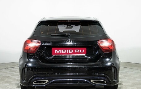 Mercedes-Benz A-Класс, 2016 год, 1 849 700 рублей, 6 фотография