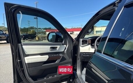 Toyota Tundra, 2024 год, 9 913 306 рублей, 12 фотография