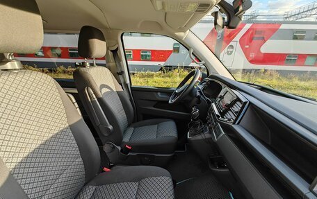 Volkswagen Multivan T6 рестайлинг, 2021 год, 8 550 000 рублей, 14 фотография