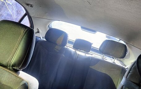 Mitsubishi Carisma I, 2003 год, 120 000 рублей, 9 фотография