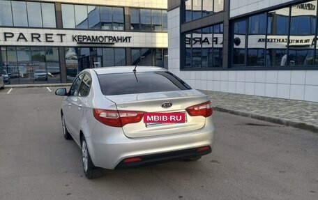 KIA Rio III рестайлинг, 2012 год, 920 000 рублей, 2 фотография
