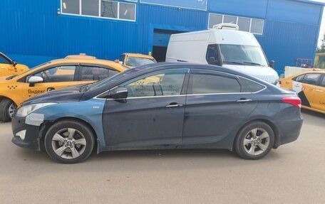 Hyundai i40 I рестайлинг, 2013 год, 700 000 рублей, 2 фотография