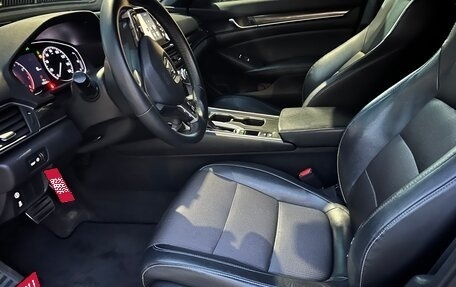 Honda Accord IX рестайлинг, 2018 год, 1 850 000 рублей, 5 фотография