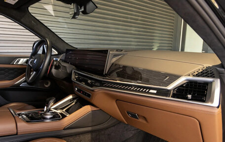 BMW X6 M, 2025 год, 19 279 082 рублей, 33 фотография