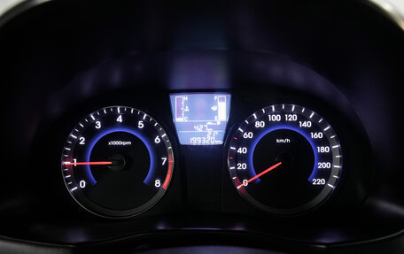 Hyundai Solaris II рестайлинг, 2015 год, 846 000 рублей, 11 фотография