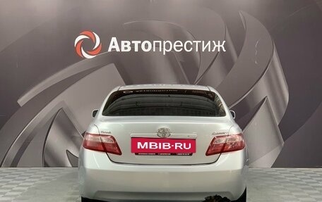 Toyota Camry, 2008 год, 650 000 рублей, 7 фотография