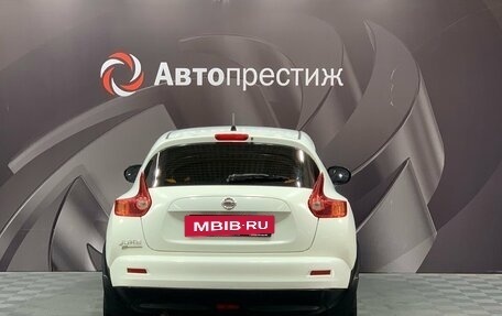 Nissan Juke II, 2013 год, 890 000 рублей, 4 фотография