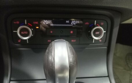 Volkswagen Touareg III, 2014 год, 2 200 000 рублей, 16 фотография