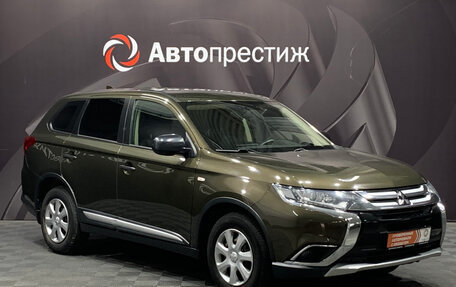 Mitsubishi Outlander III рестайлинг 3, 2018 год, 1 760 000 рублей, 3 фотография