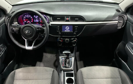 KIA Rio IV, 2019 год, 1 325 000 рублей, 9 фотография