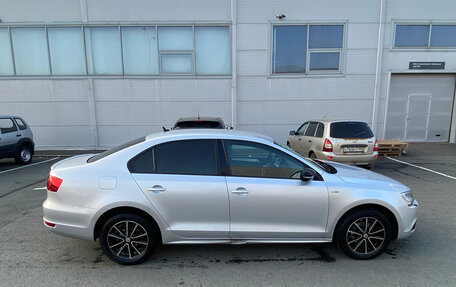 Volkswagen Jetta VI, 2013 год, 1 150 000 рублей, 4 фотография