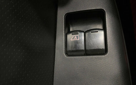 Nissan Note II рестайлинг, 2011 год, 655 000 рублей, 13 фотография