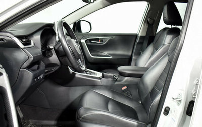 Toyota RAV4, 2020 год, 3 499 000 рублей, 1 фотография