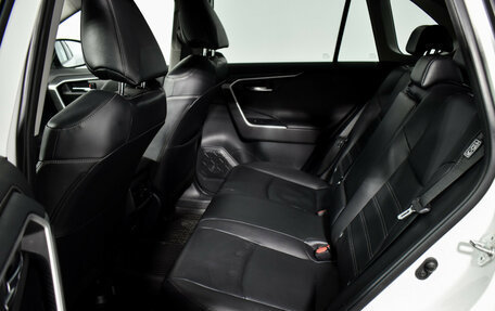 Toyota RAV4, 2020 год, 3 499 000 рублей, 15 фотография