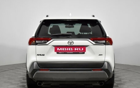 Toyota RAV4, 2020 год, 3 499 000 рублей, 10 фотография