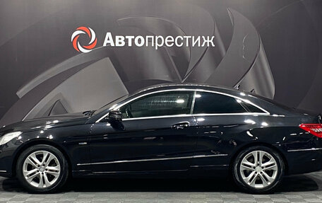 Mercedes-Benz E-Класс, 2012 год, 1 300 000 рублей, 5 фотография