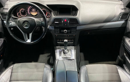 Mercedes-Benz E-Класс, 2012 год, 1 300 000 рублей, 9 фотография