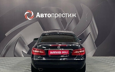 Mercedes-Benz E-Класс, 2012 год, 1 300 000 рублей, 8 фотография