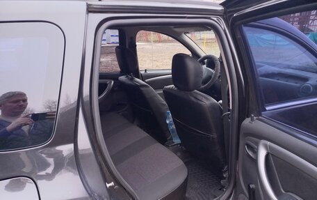 Renault Duster I рестайлинг, 2012 год, 730 000 рублей, 10 фотография