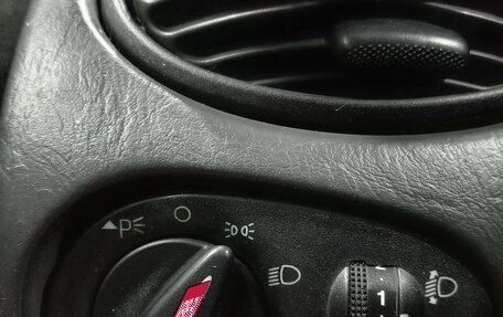 Ford Focus IV, 2004 год, 275 000 рублей, 13 фотография