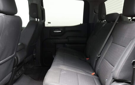 Chevrolet Silverado, 2024 год, 7 758 476 рублей, 9 фотография