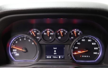 Chevrolet Silverado, 2024 год, 7 758 476 рублей, 12 фотография