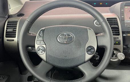 Toyota Prius, 2009 год, 780 000 рублей, 12 фотография