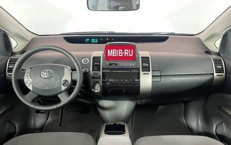 Toyota Prius, 2009 год, 780 000 рублей, 11 фотография