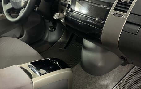 Toyota Prius, 2009 год, 780 000 рублей, 18 фотография