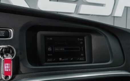 Volvo V40 Cross Country I, 2014 год, 1 391 000 рублей, 16 фотография