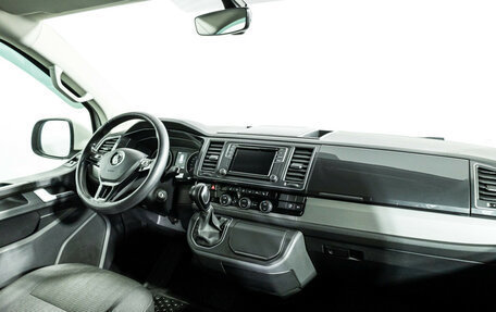 Volkswagen Caravelle T6 рестайлинг, 2019 год, 3 249 585 рублей, 9 фотография