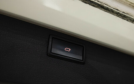 Volkswagen Caravelle T6 рестайлинг, 2019 год, 3 249 585 рублей, 15 фотография