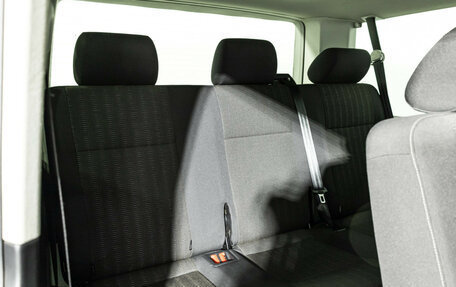 Volkswagen Caravelle T6 рестайлинг, 2019 год, 3 249 585 рублей, 18 фотография