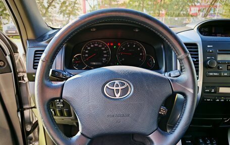 Toyota Land Cruiser Prado 120 рестайлинг, 2007 год, 2 500 000 рублей, 7 фотография