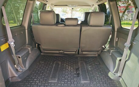 Toyota Land Cruiser Prado 120 рестайлинг, 2007 год, 2 500 000 рублей, 15 фотография