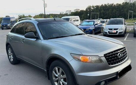 Infiniti FX I, 2005 год, 600 000 рублей, 8 фотография