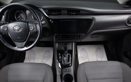 Toyota Corolla, 2018 год, 1 829 000 рублей, 8 фотография