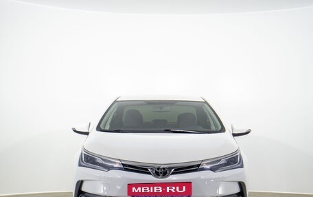 Toyota Corolla, 2018 год, 1 829 000 рублей, 2 фотография