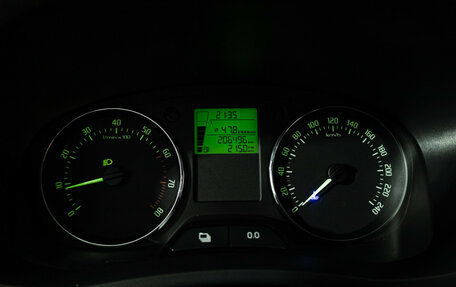 Skoda Fabia II, 2014 год, 599 777 рублей, 12 фотография