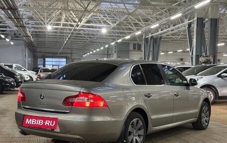 Skoda Superb III рестайлинг, 2012 год, 1 095 000 рублей, 5 фотография