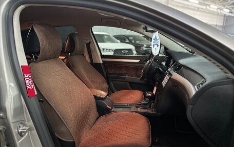 Skoda Superb III рестайлинг, 2012 год, 1 095 000 рублей, 15 фотография