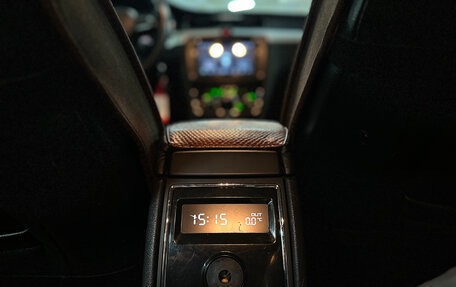 Skoda Superb III рестайлинг, 2012 год, 1 095 000 рублей, 17 фотография