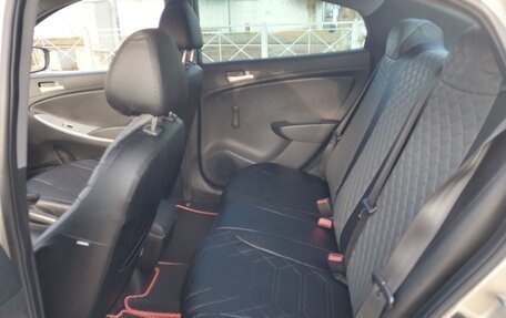 Hyundai Solaris II рестайлинг, 2011 год, 695 000 рублей, 9 фотография