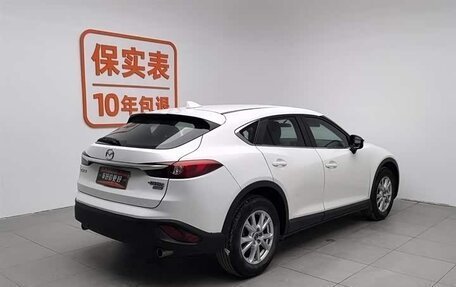 Mazda CX-4, 2021 год, 2 фотография