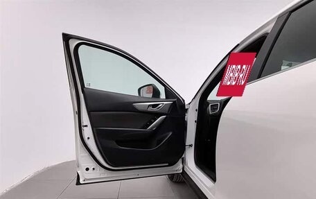 Mazda CX-4, 2021 год, 6 фотография